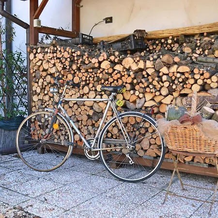 לינה וארוחת בוקר La 3*