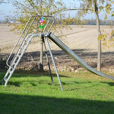 La Bed and Breakfast 3*