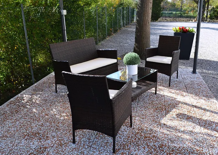 La לינה וארוחת בוקר נוגרה