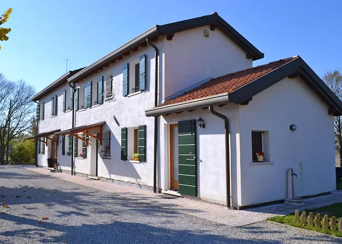 La Bed & Breakfast 3*